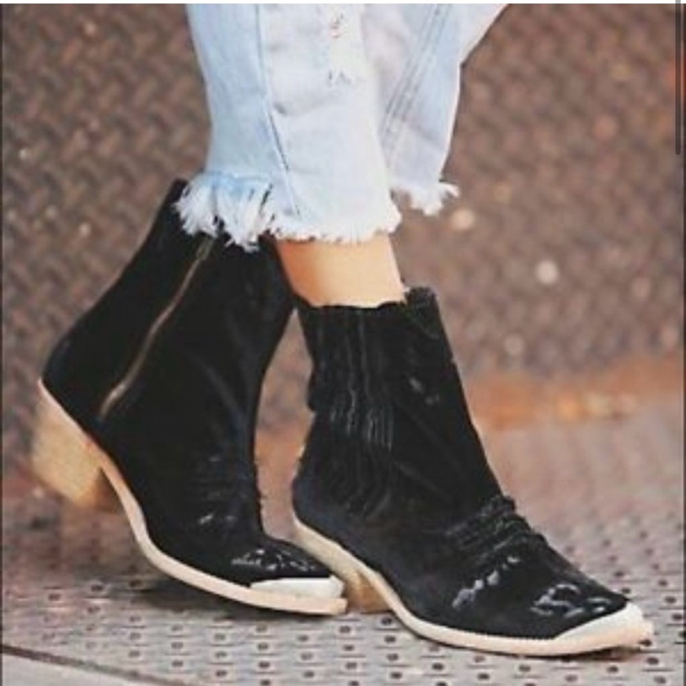 Free people Barbary black velvet boot